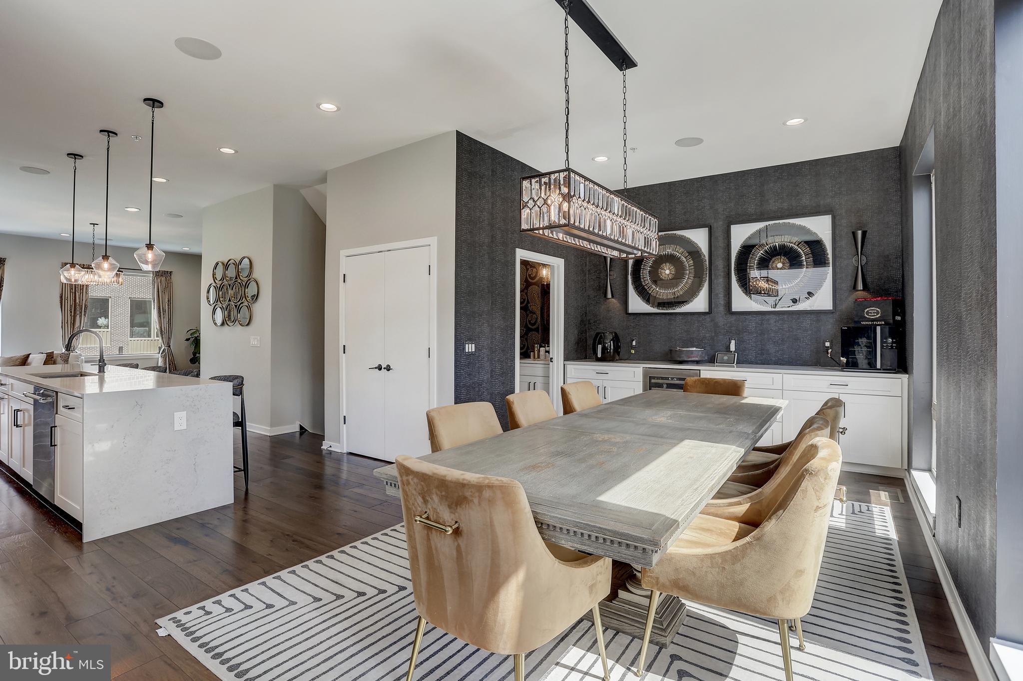 NORTHBANK - Residential