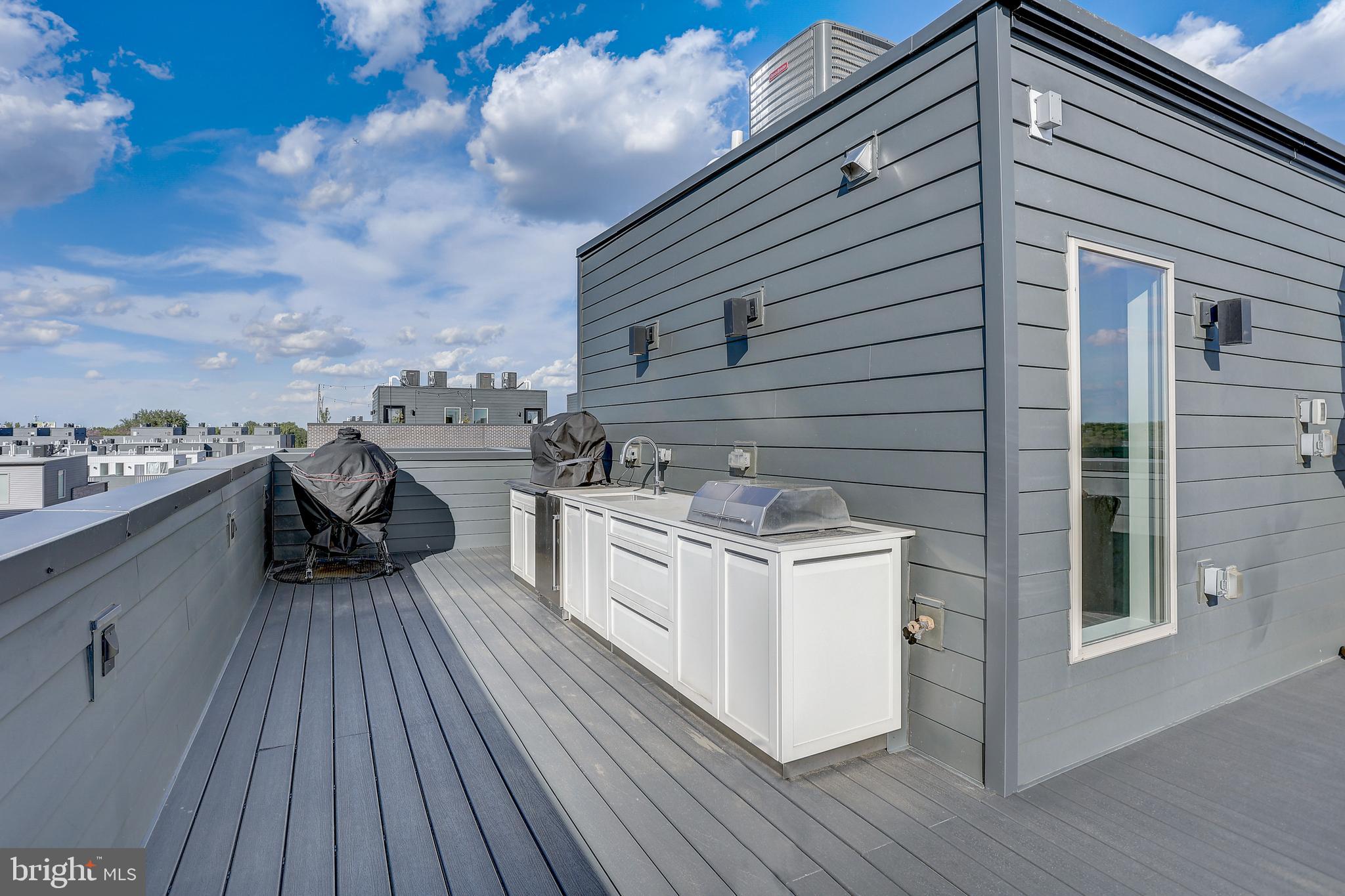 NORTHBANK - Residential