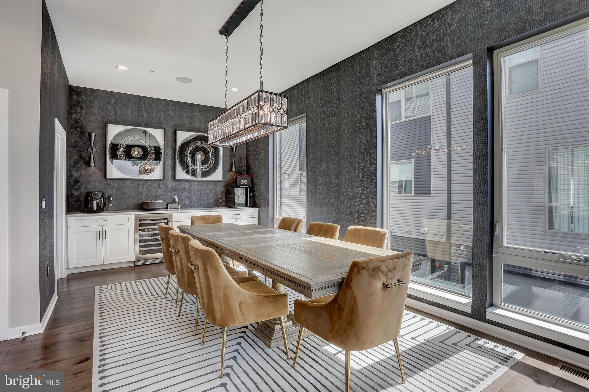 NORTHBANK - Residential