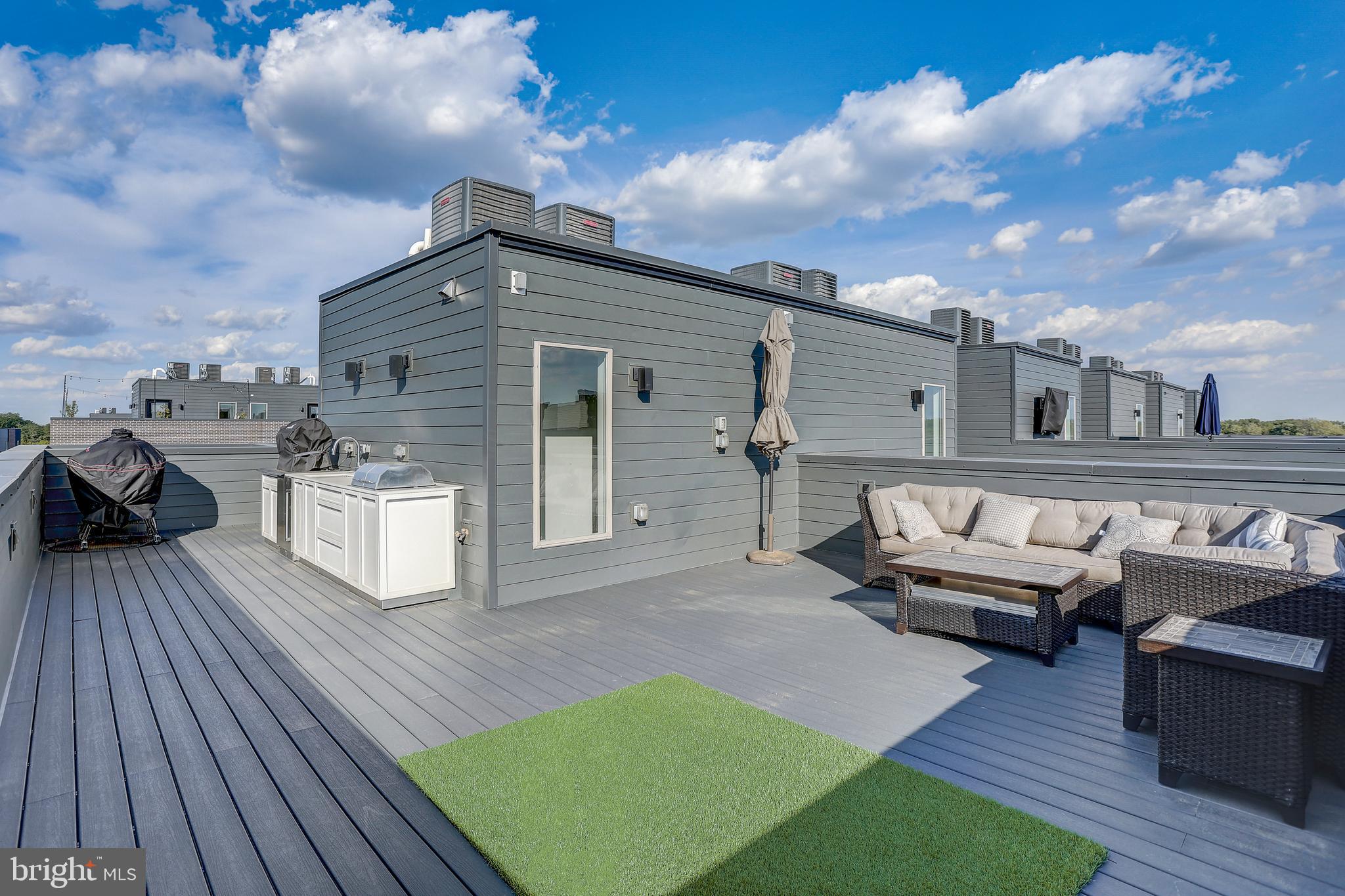 NORTHBANK - Residential