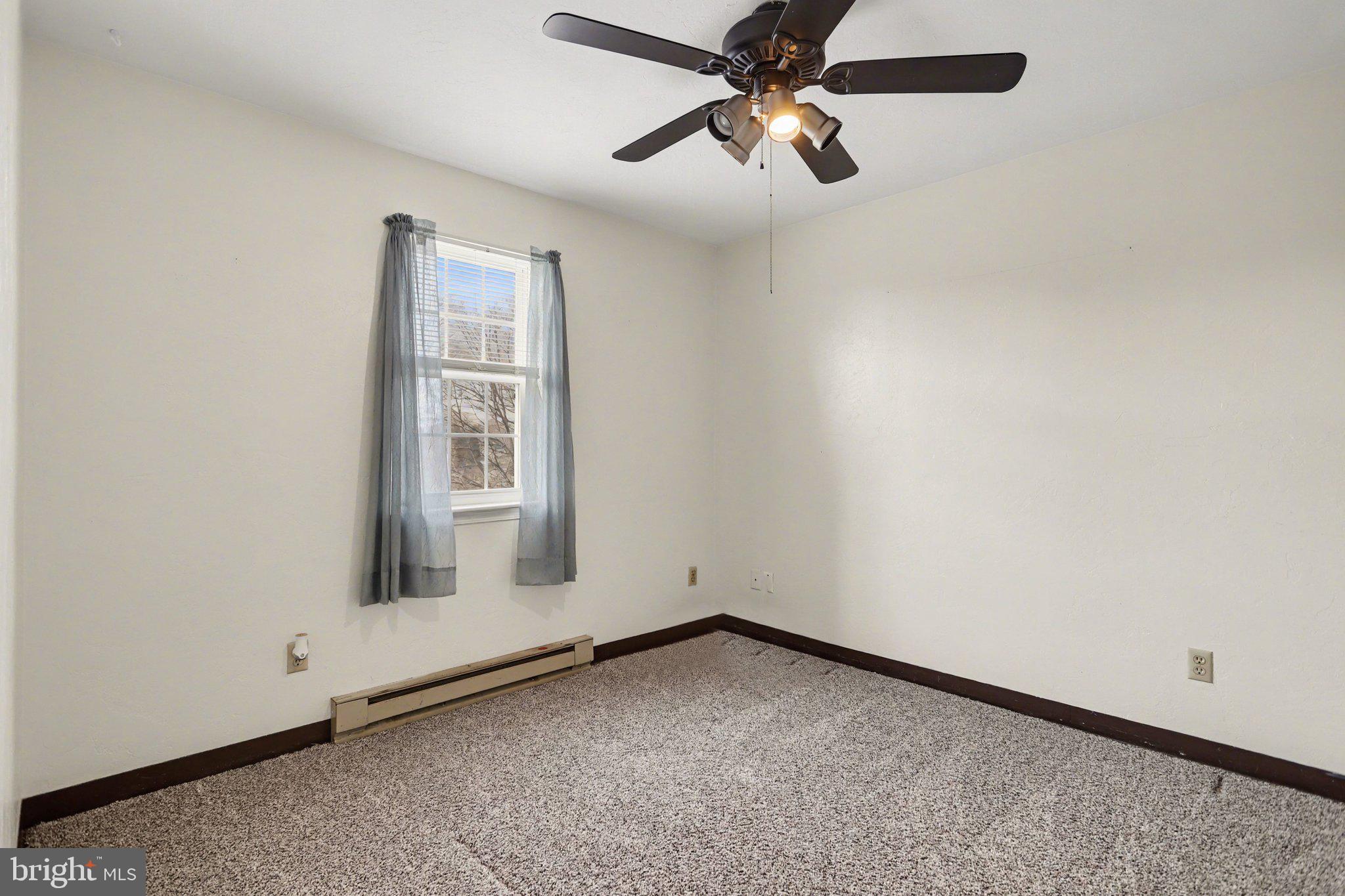 WATERFORD - Residential