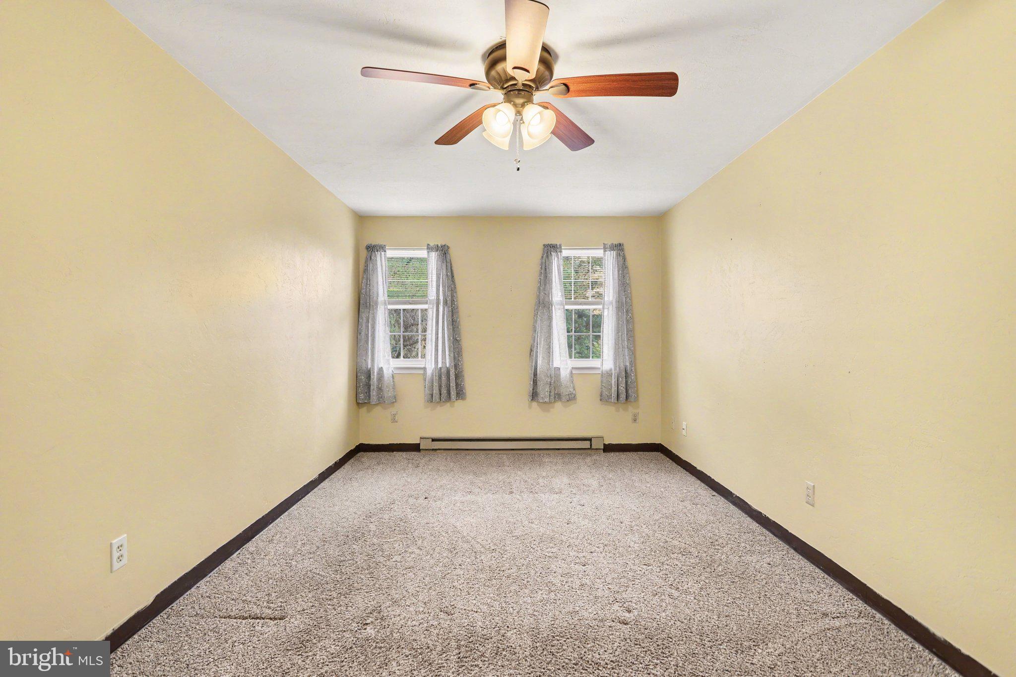 WATERFORD - Residential