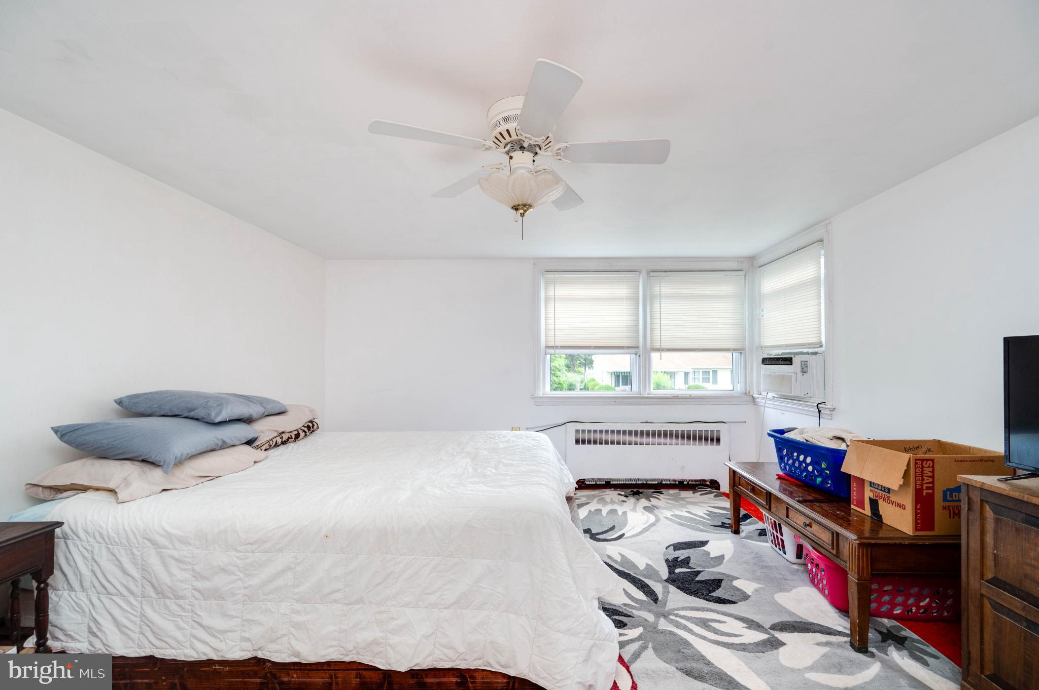 HYDE PARK - Residential