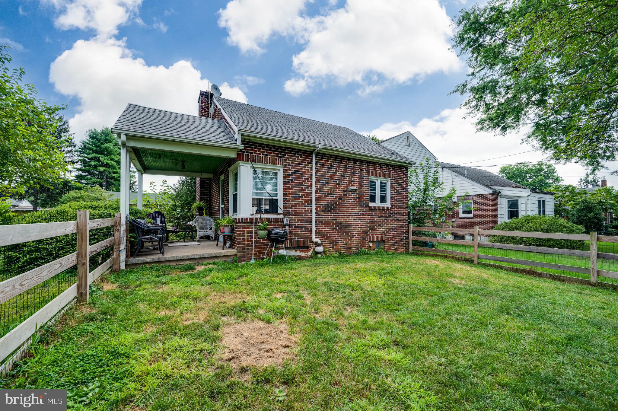 HYDE PARK - Residential