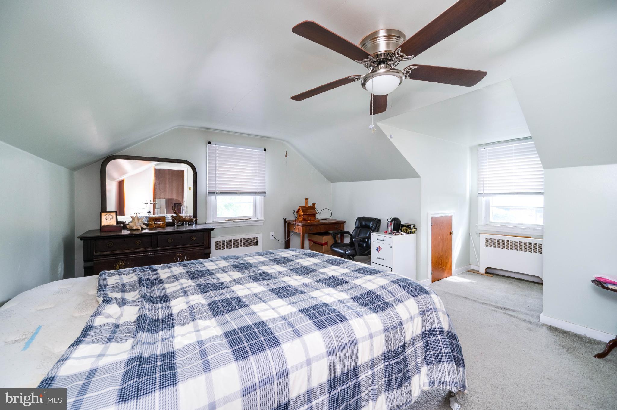 HYDE PARK - Residential