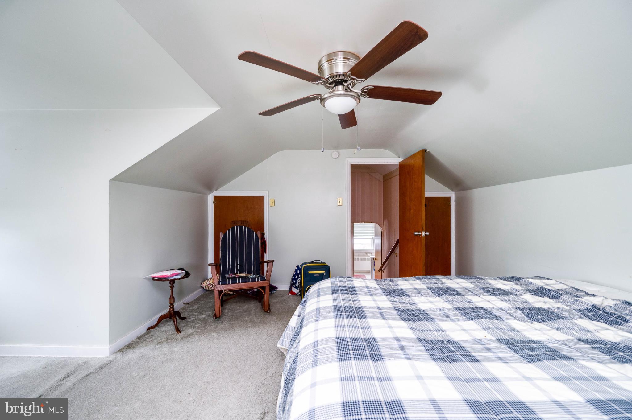 HYDE PARK - Residential