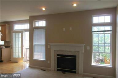 LORTON VALLEY NORTH - Residential