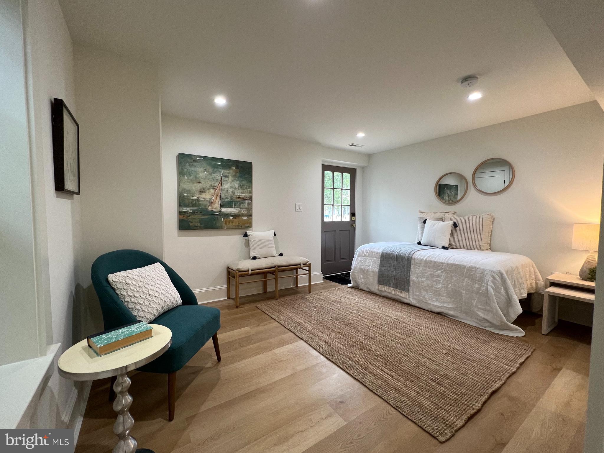 ROLLINGWOOD - Residential