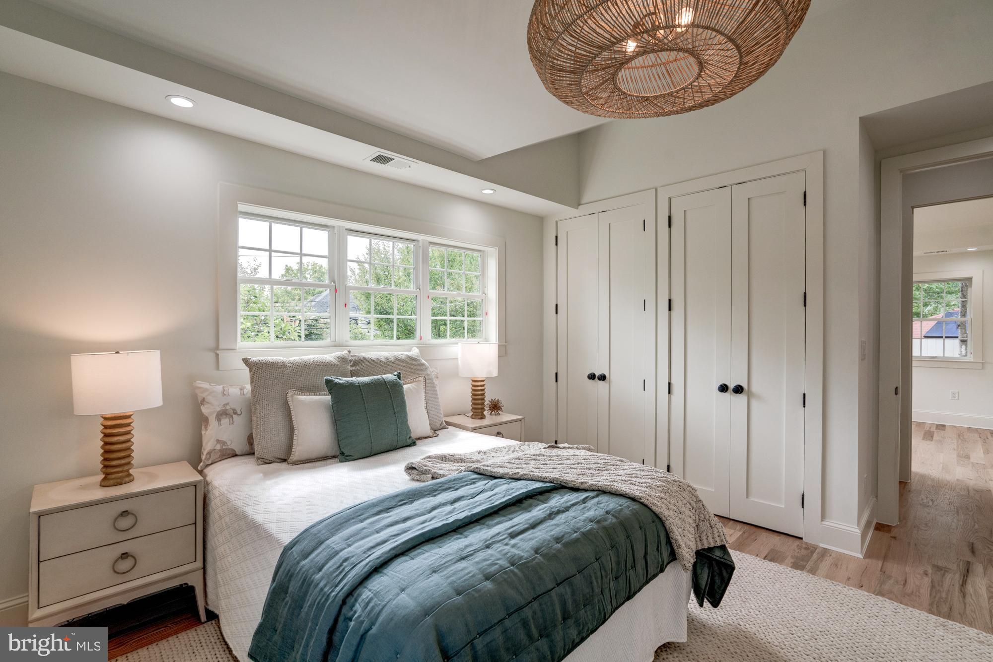 ROLLINGWOOD - Residential