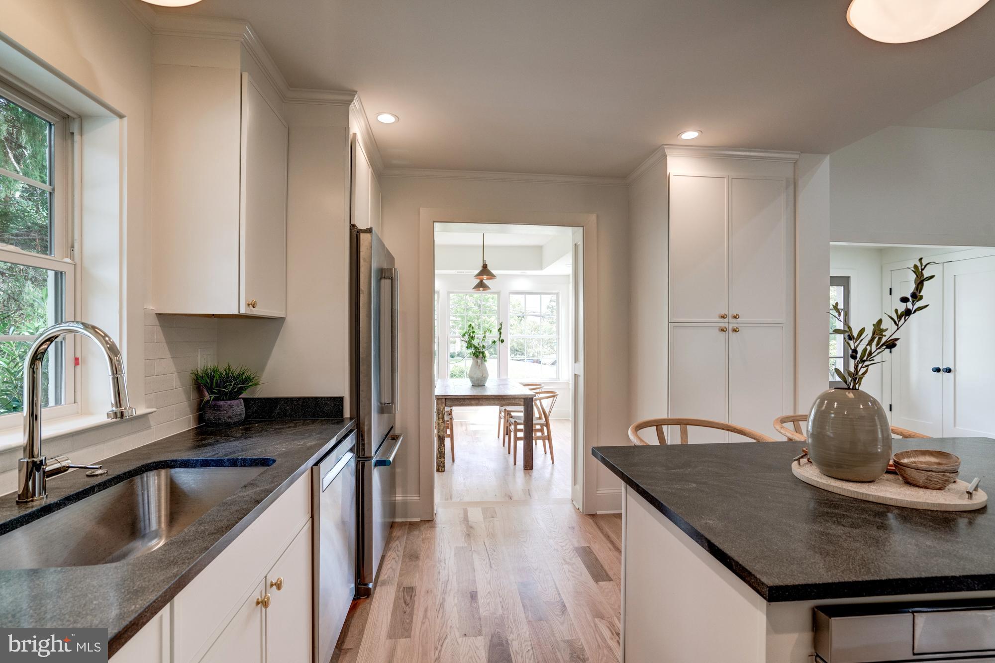 ROLLINGWOOD - Residential