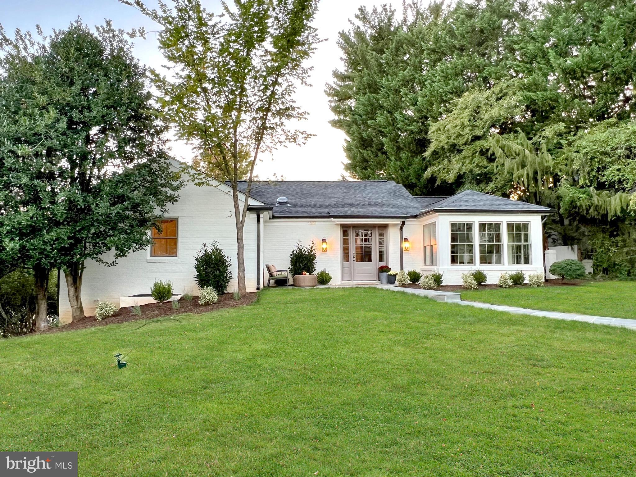 ROLLINGWOOD - Residential