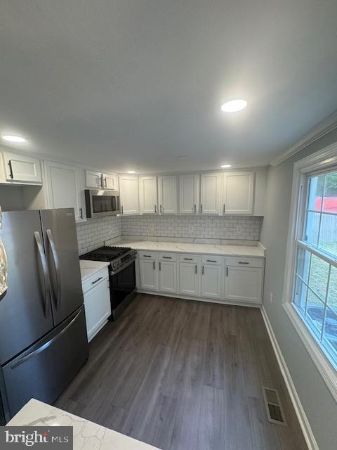 509 SHELFAR PLACE