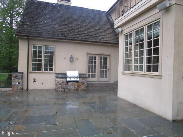 THE PINES - Residential