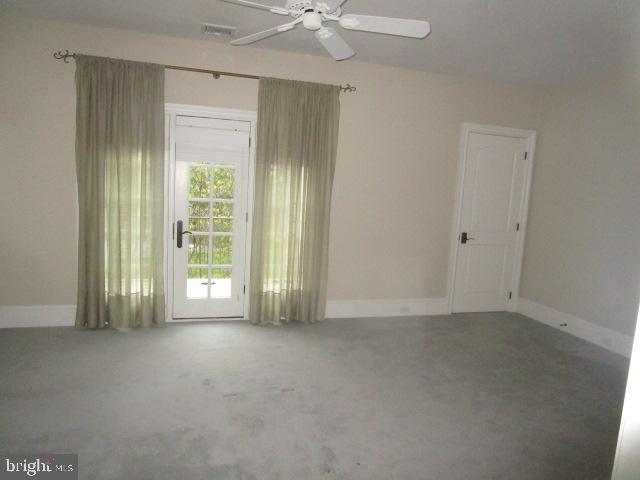 THE PINES - Residential