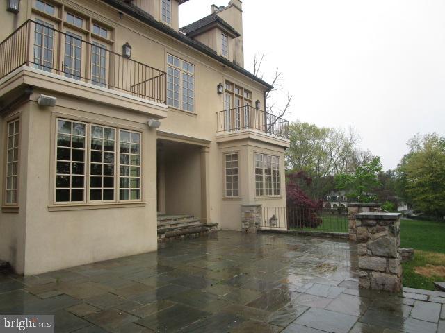 THE PINES - Residential