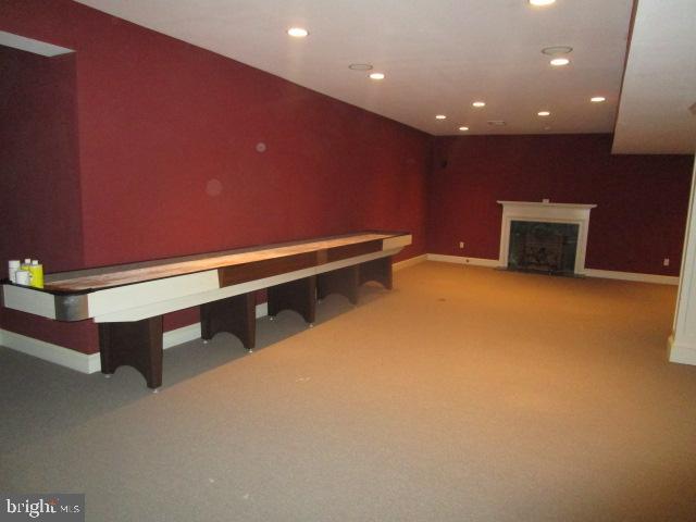 THE PINES - Residential