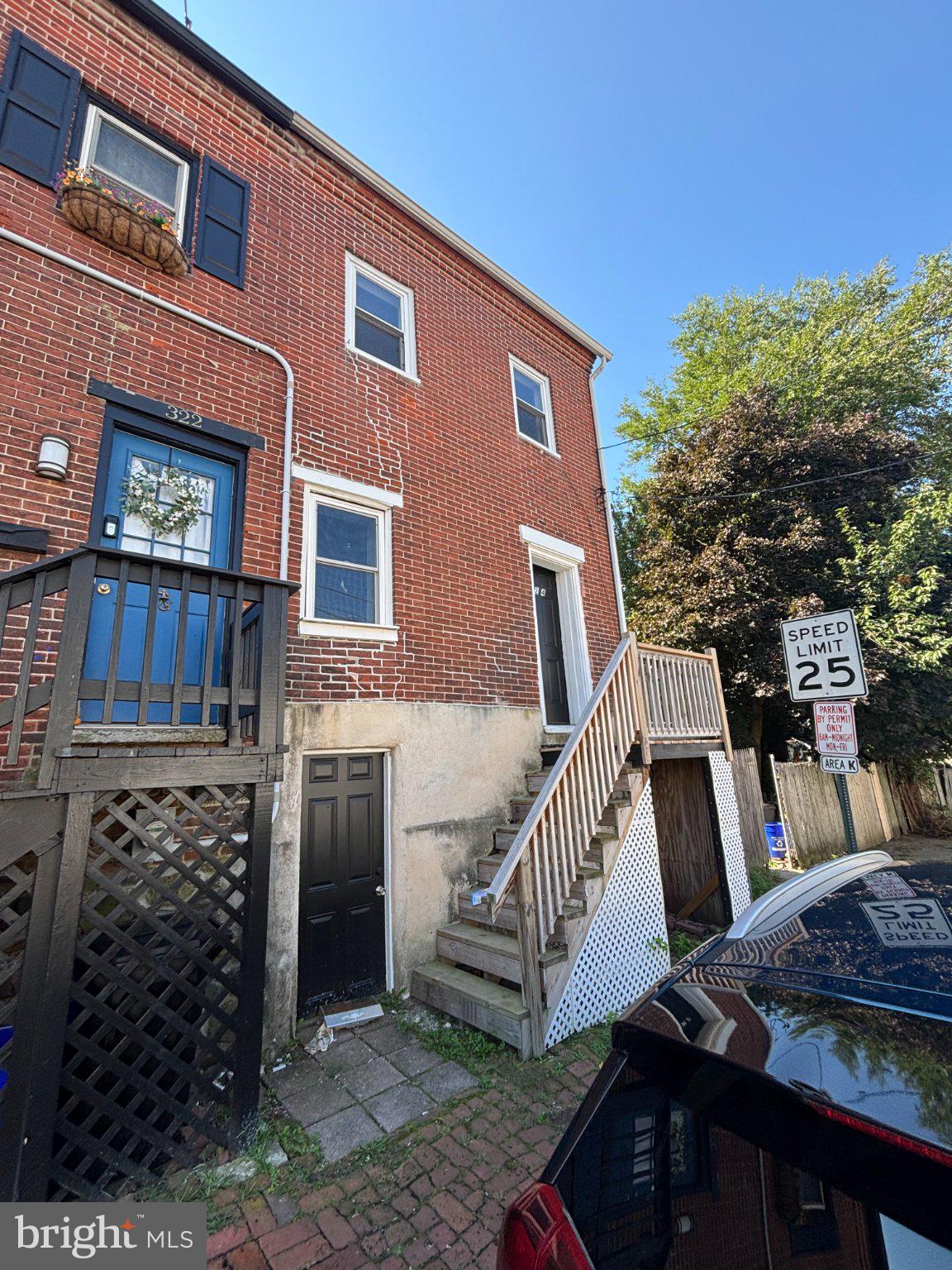 324 W CHESTNUT STREET