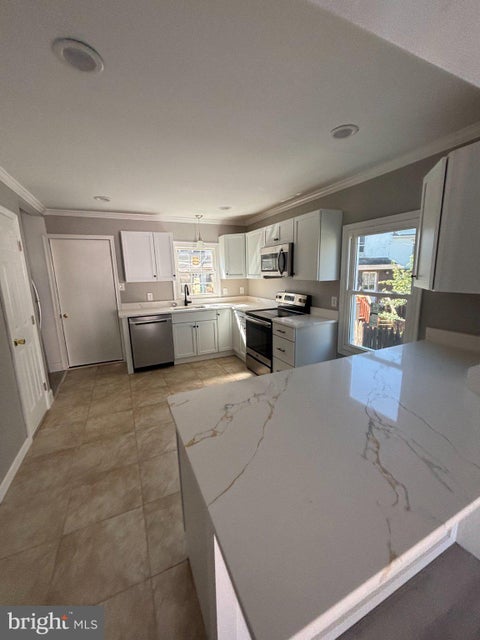 Townhouse For Rent - 324 W Chestnut Street<br/> WEST CHESTER, PA 19380