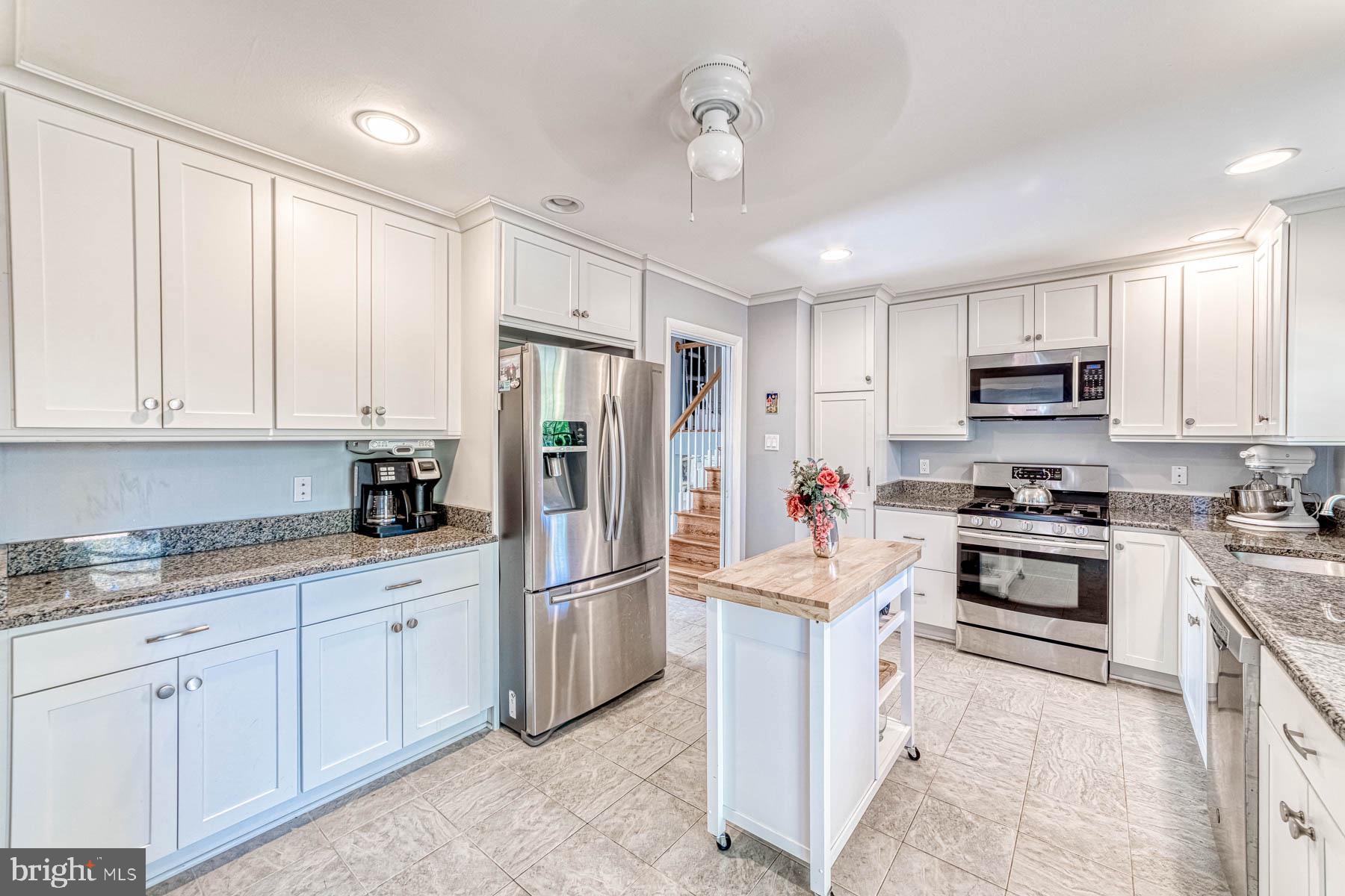 WEST LEWINSVILLE HEIGHTS - Residential