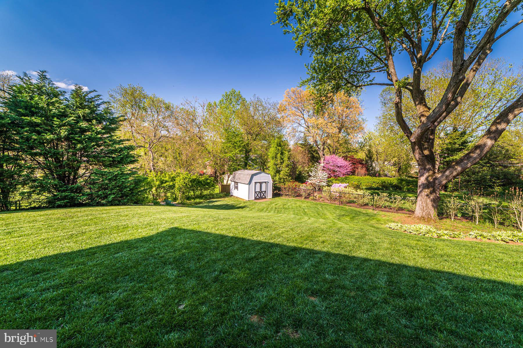 WEST LEWINSVILLE HEIGHTS - Residential