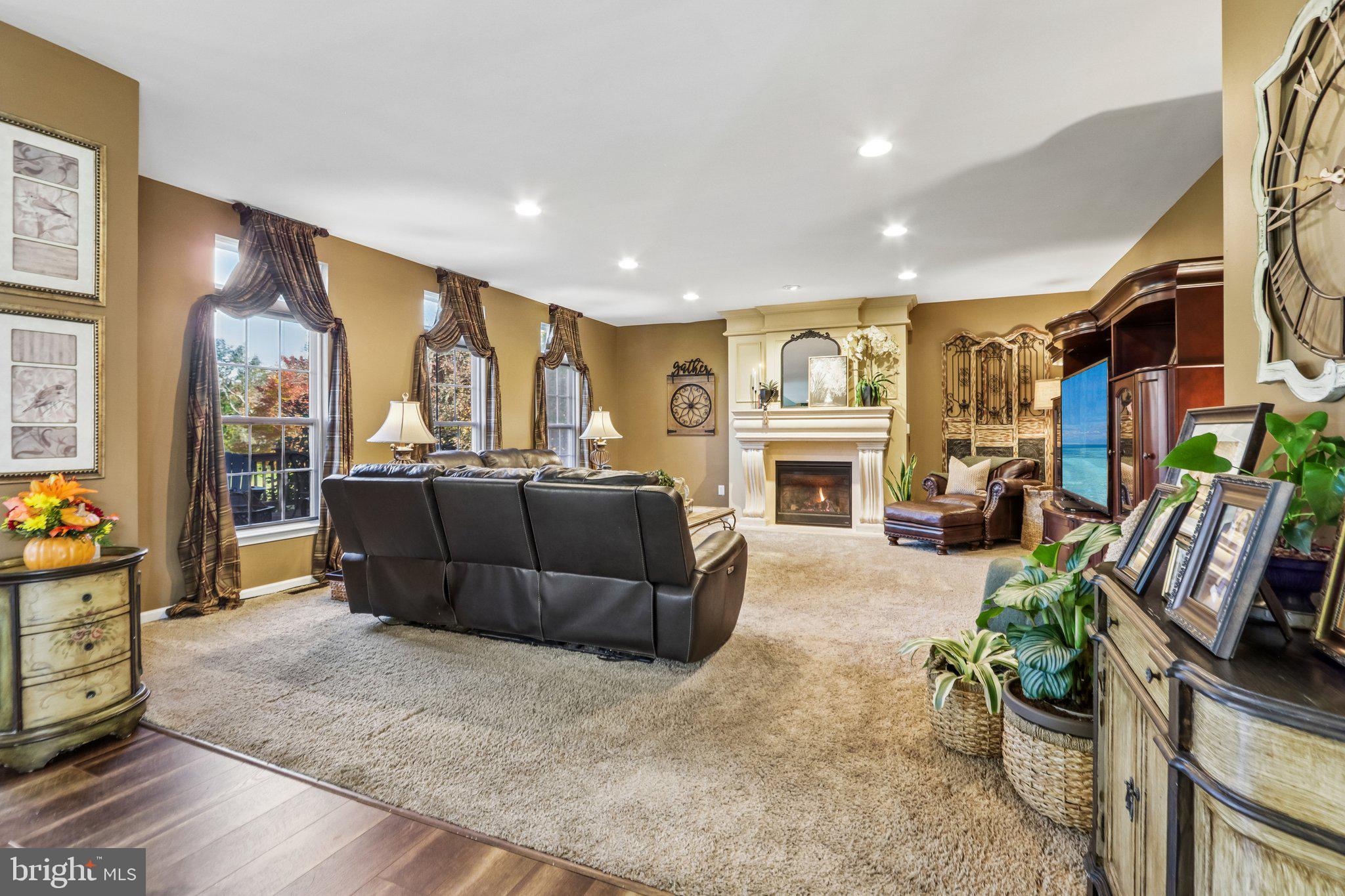 102 QUAIL RIDGE WAY