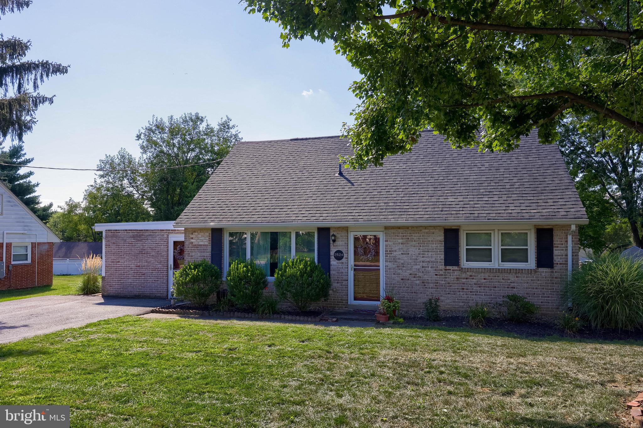 2524 MILLER ROAD