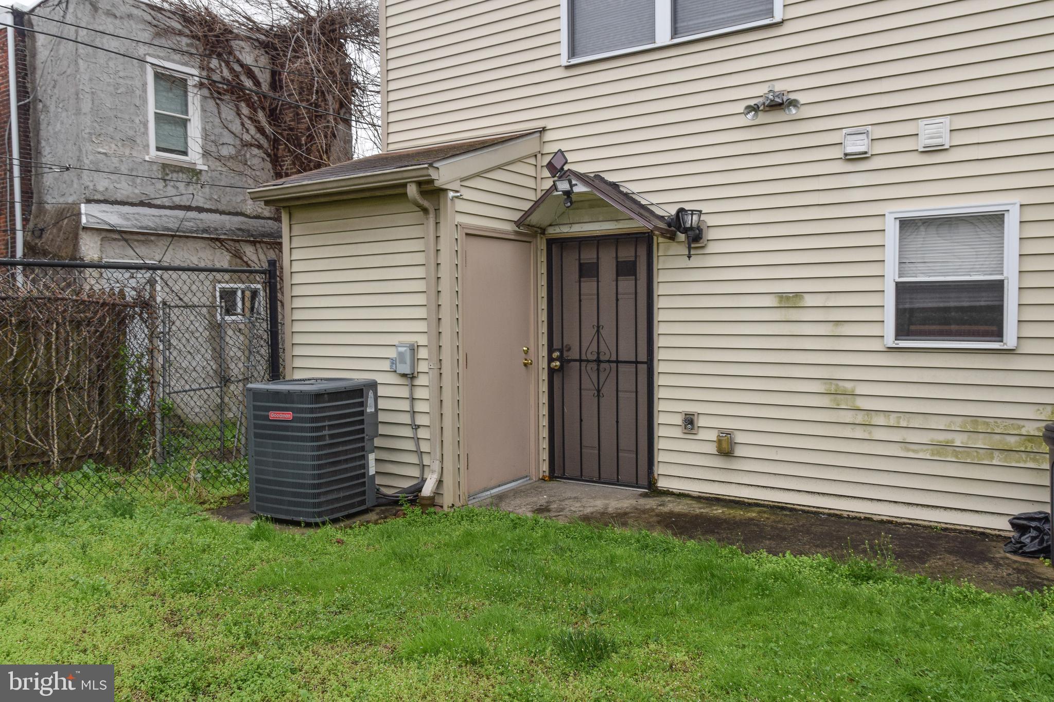 MILL CREEK - Residential