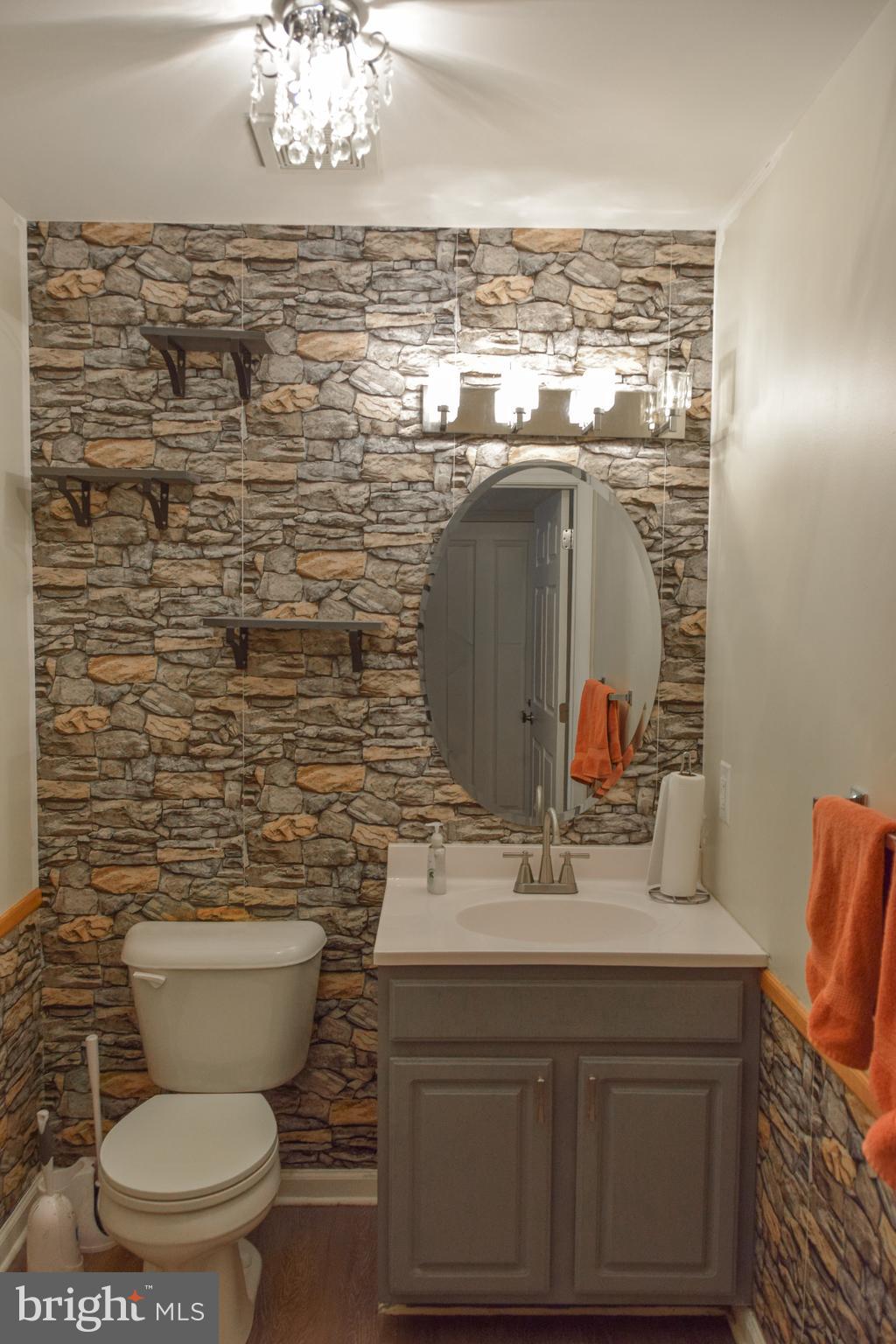 MILL CREEK - Residential