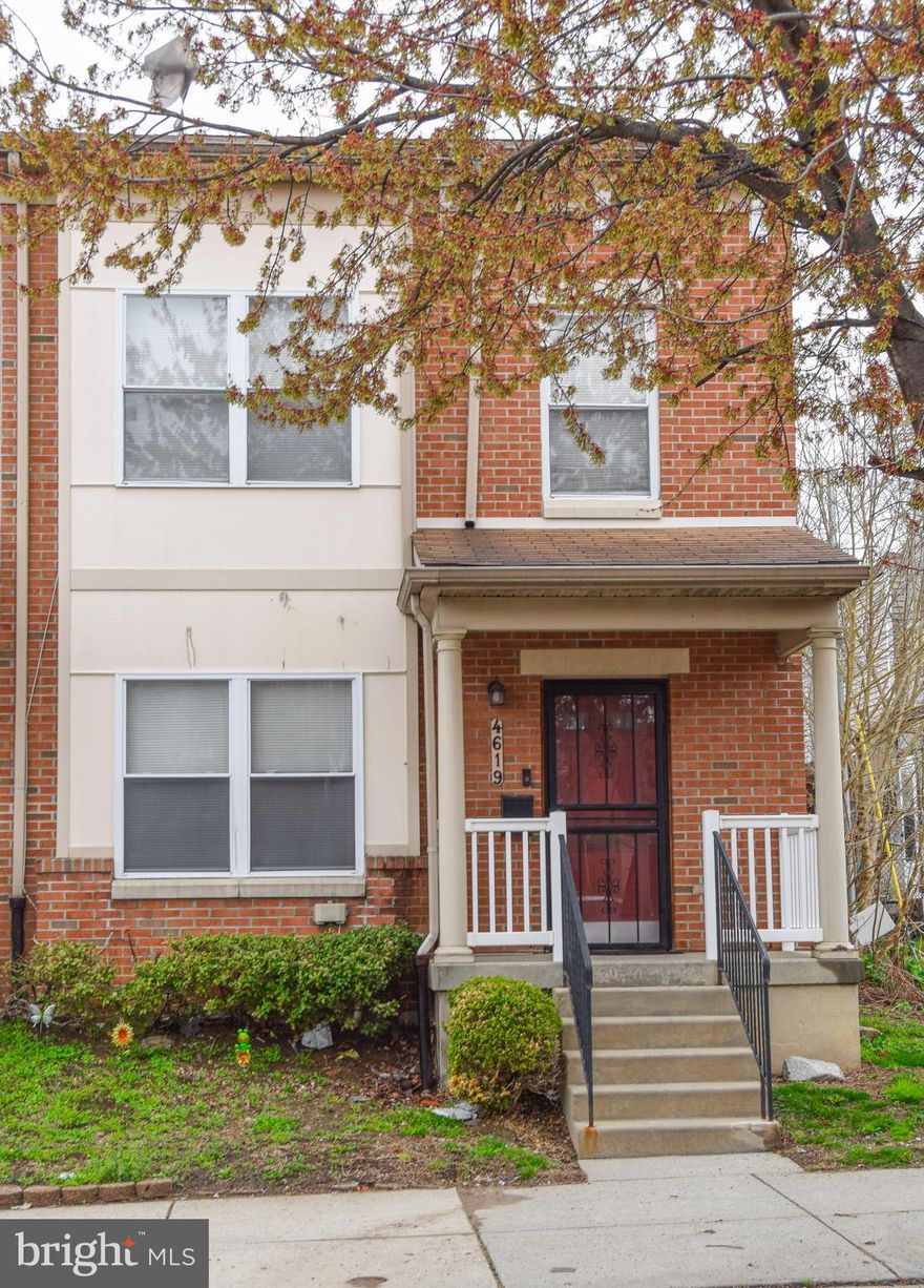 Beautiful Mill Creek, end of row, 3-bedroom, 1.5 bath Town Home, built in 2007, brick front, covered front porch and chain link fenced in rear yard. Neutral interior decor, wood-like LVP flooring throughout the main level, fully carpeted steps and second floor, ceramic tile powder room on the main level, Pantry, laundry, and 2 utility rooms on the main level as well, with a very nice Kitchen and dining room combination, upgraded cabinetry and counter tops, stainless steel appliances that remain, and a storage room accessible from the rear yard. Central air cools this entire home, with forced air, central heating, 3 bedrooms located on the upper floor, with a very nice sized family bath, with a tile surround, shower-tub combination, and ceramic tile floors. This home is neutral throughout with some very nice accent walls. This home is in move-in condition and will not last!