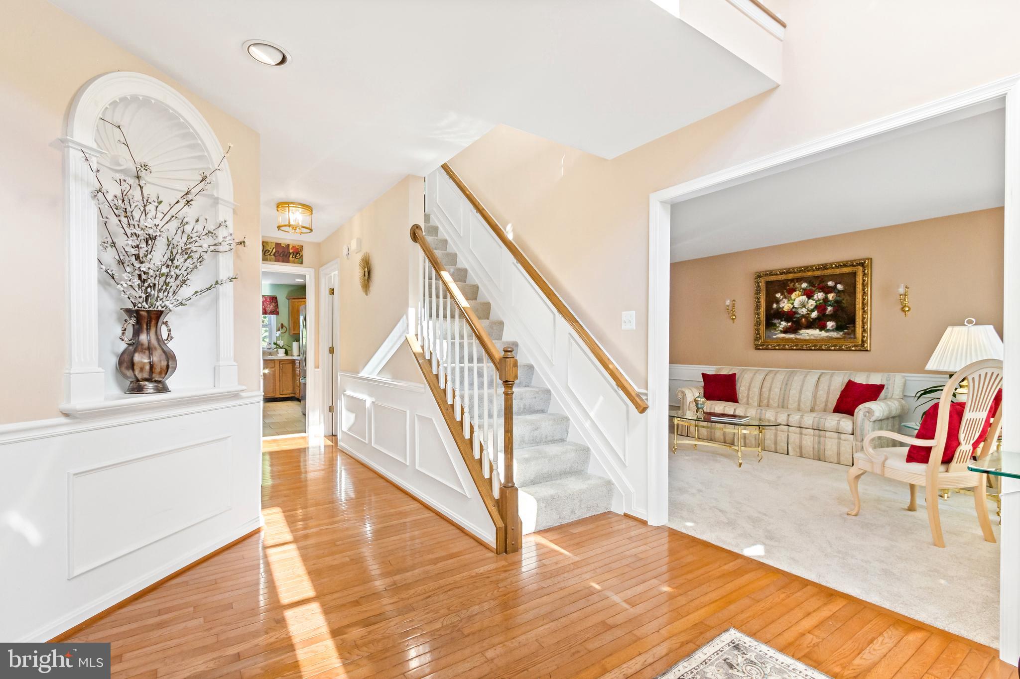 COUNTRY WALK - Residential