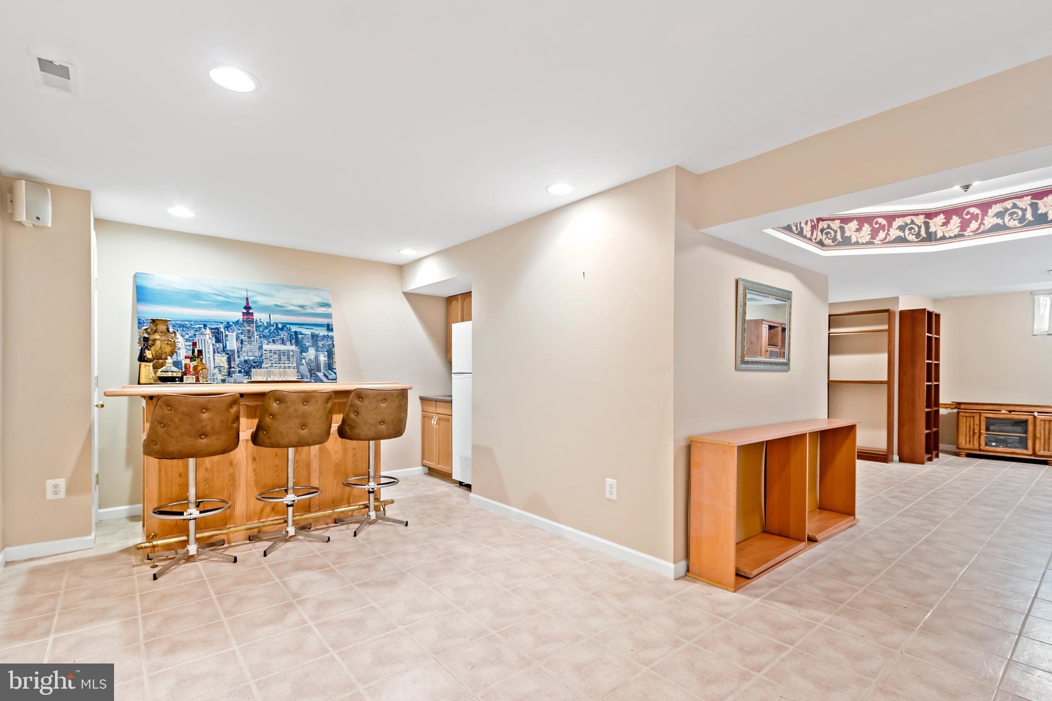 COUNTRY WALK - Residential