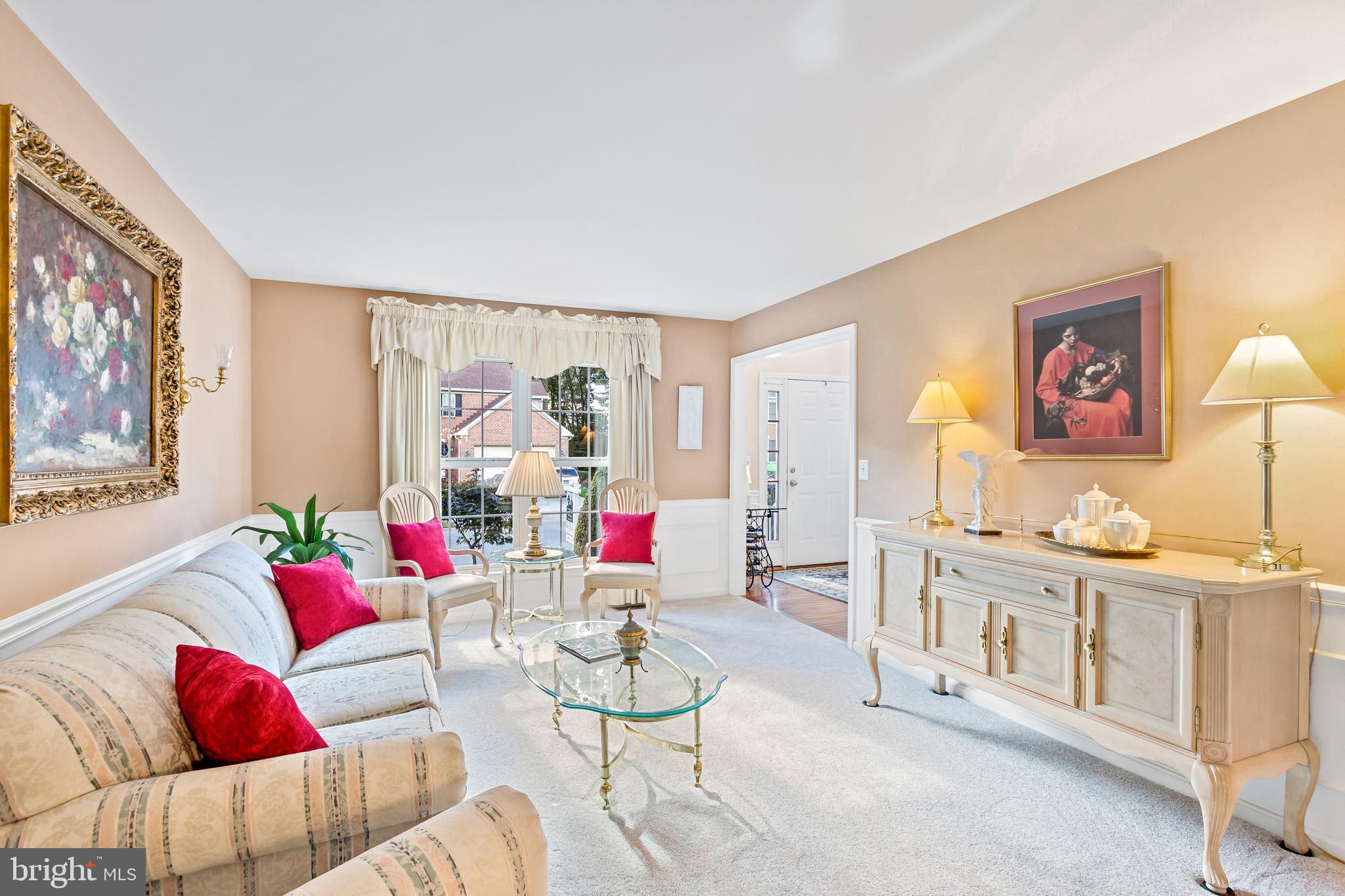 COUNTRY WALK - Residential