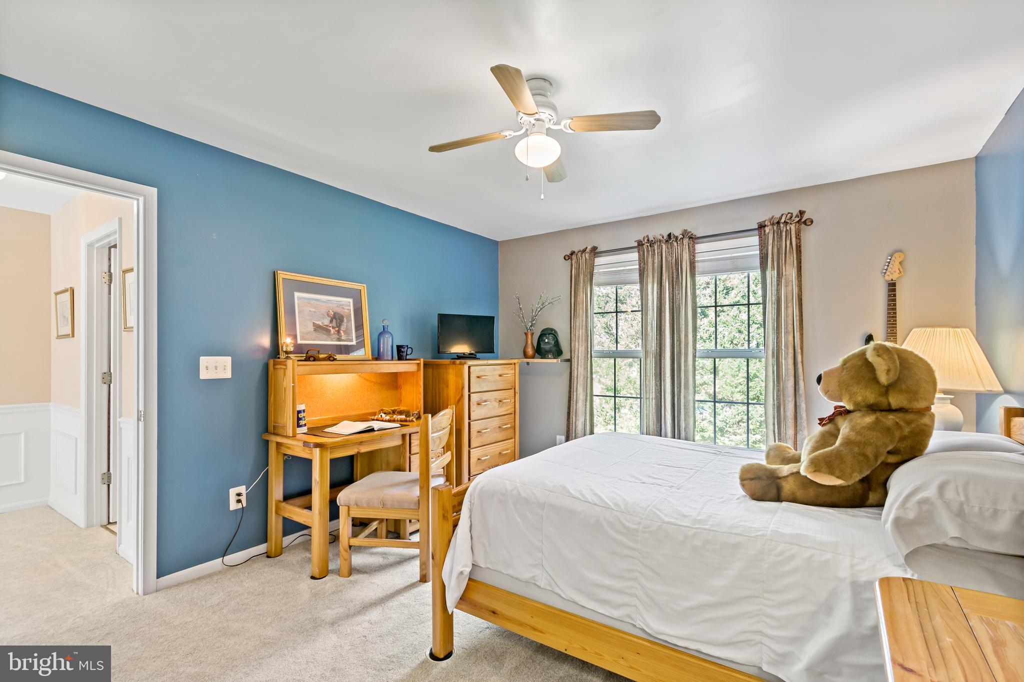 COUNTRY WALK - Residential