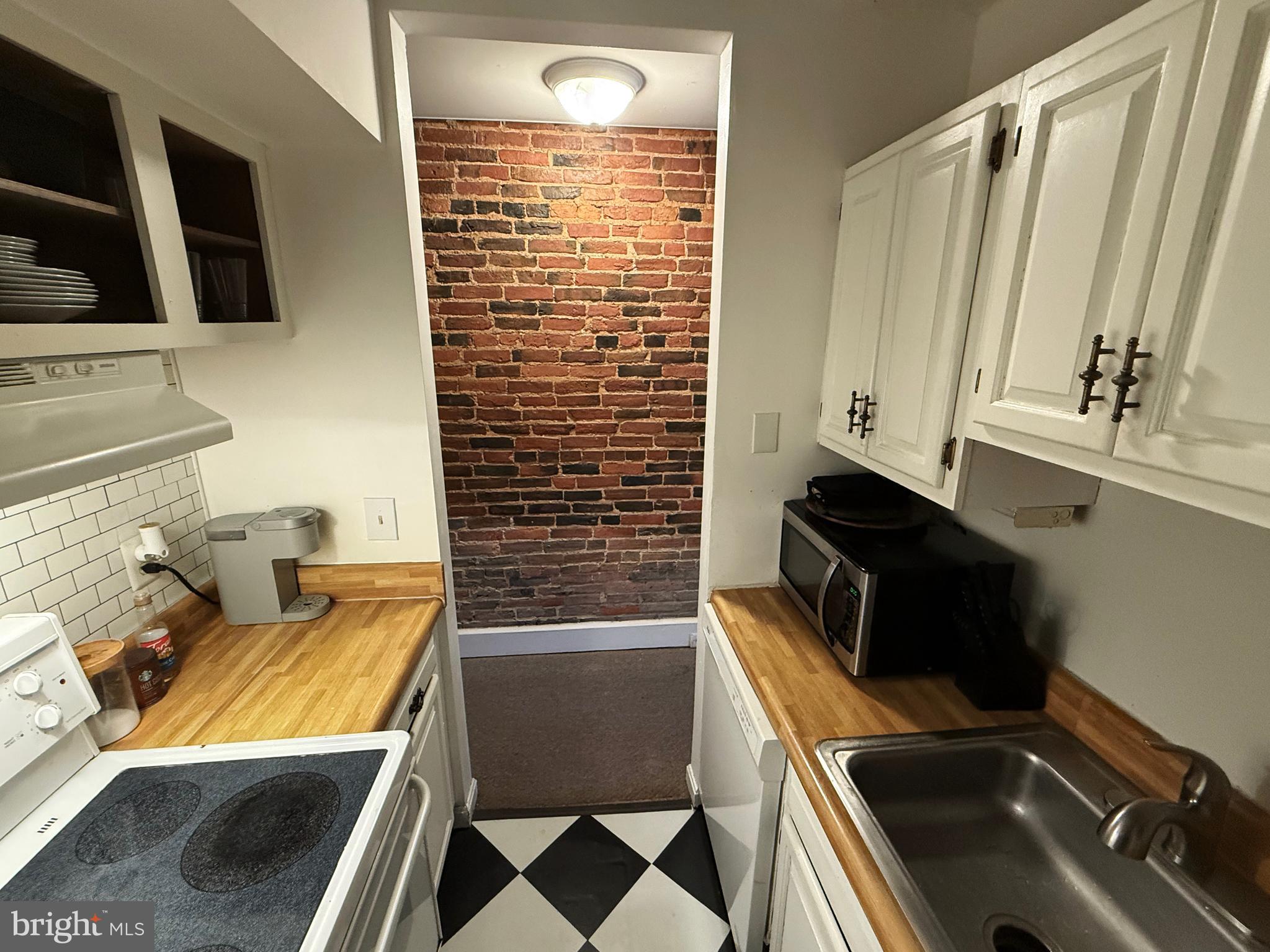 CANTON - Residential Lease