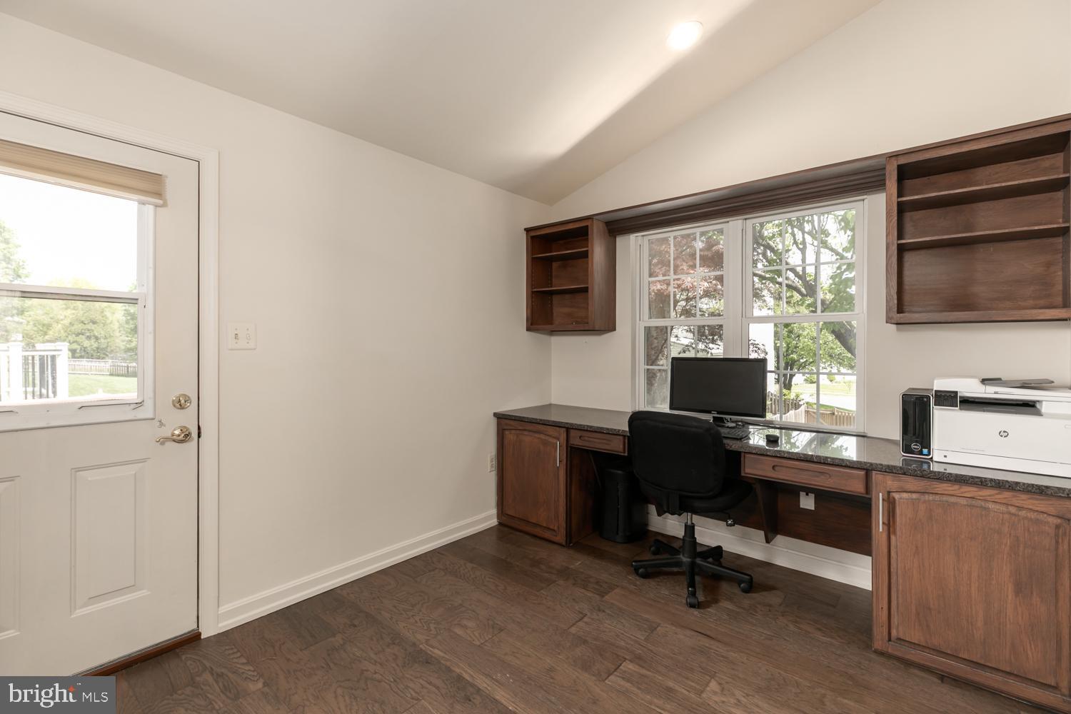 KINGSTREAM - Residential