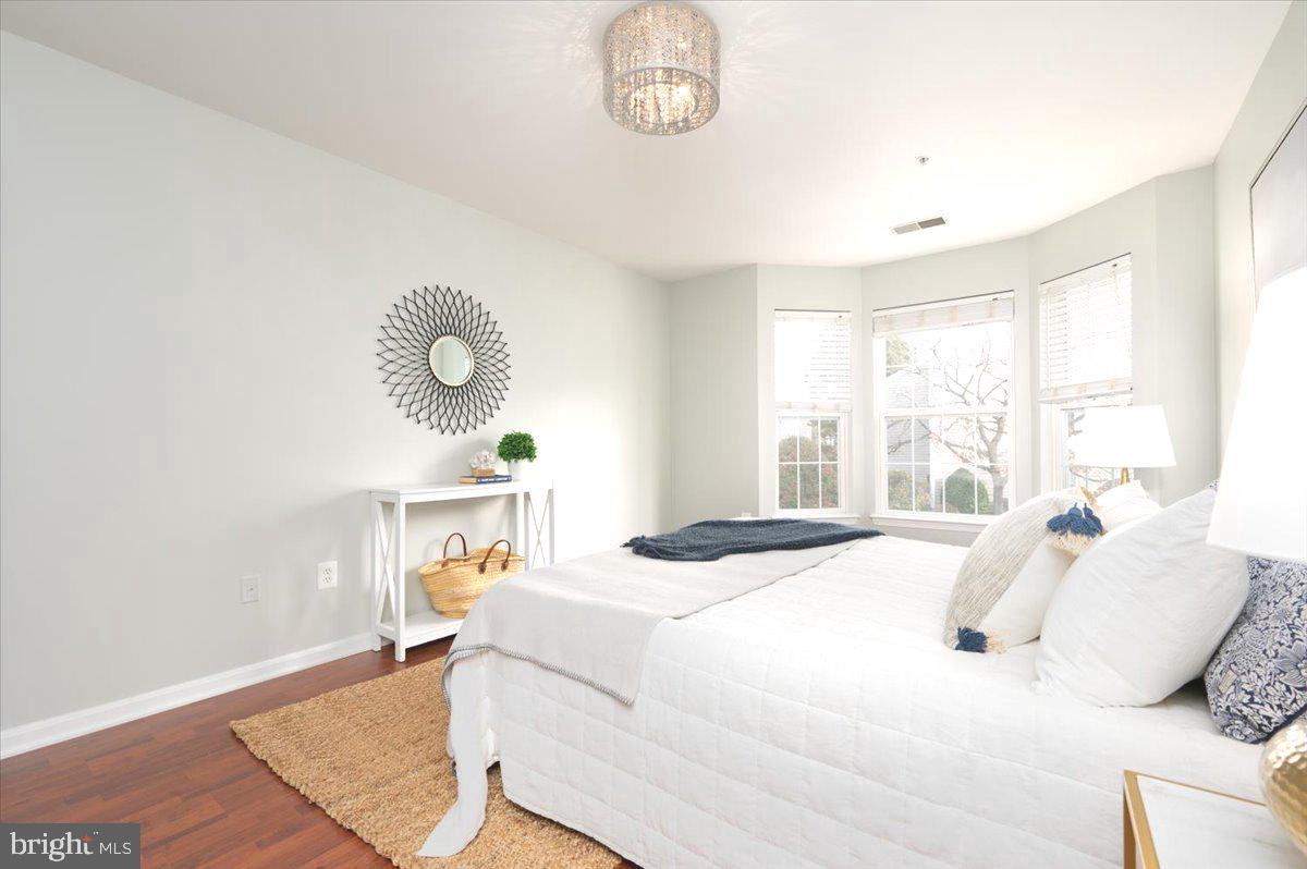 TIDEWATER COLONY - Residential