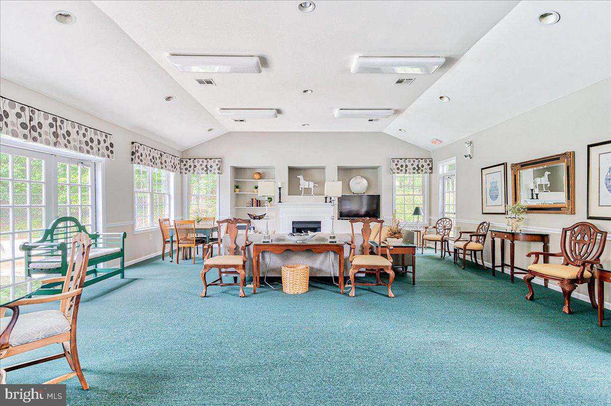 TIDEWATER COLONY - Residential