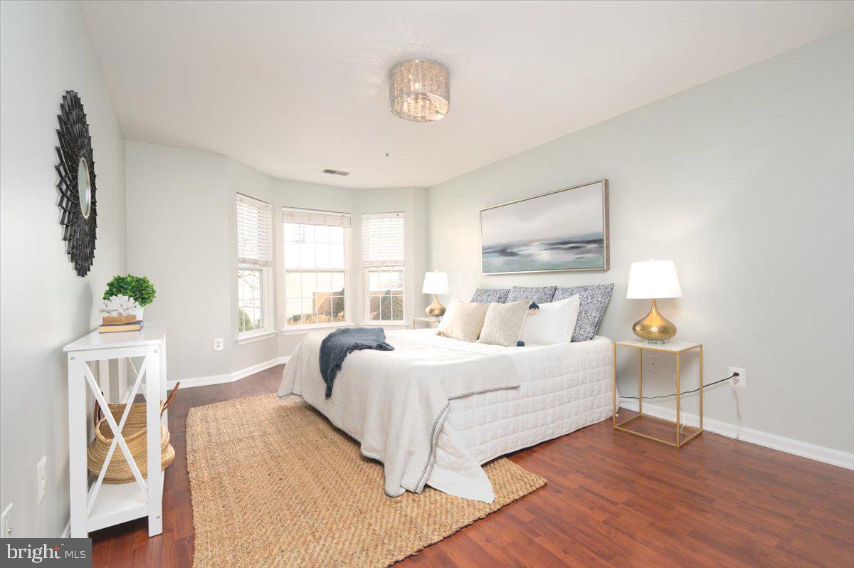 TIDEWATER COLONY - Residential