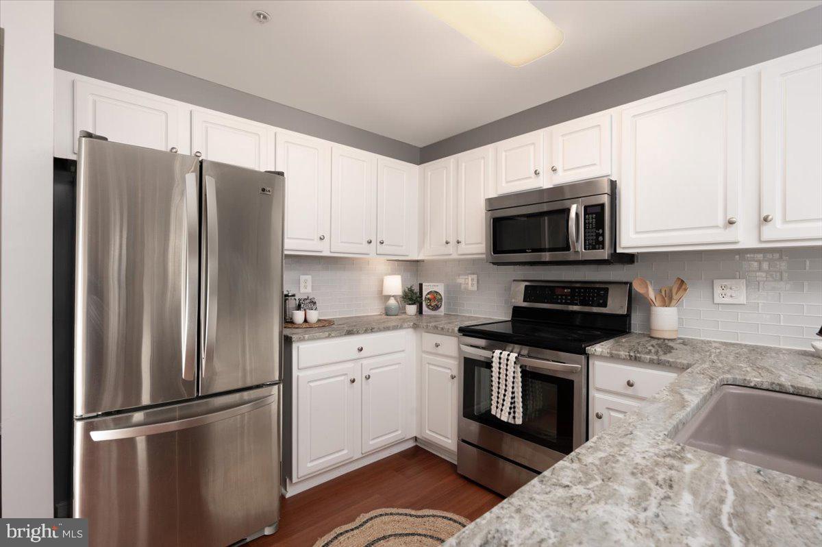 TIDEWATER COLONY - Residential