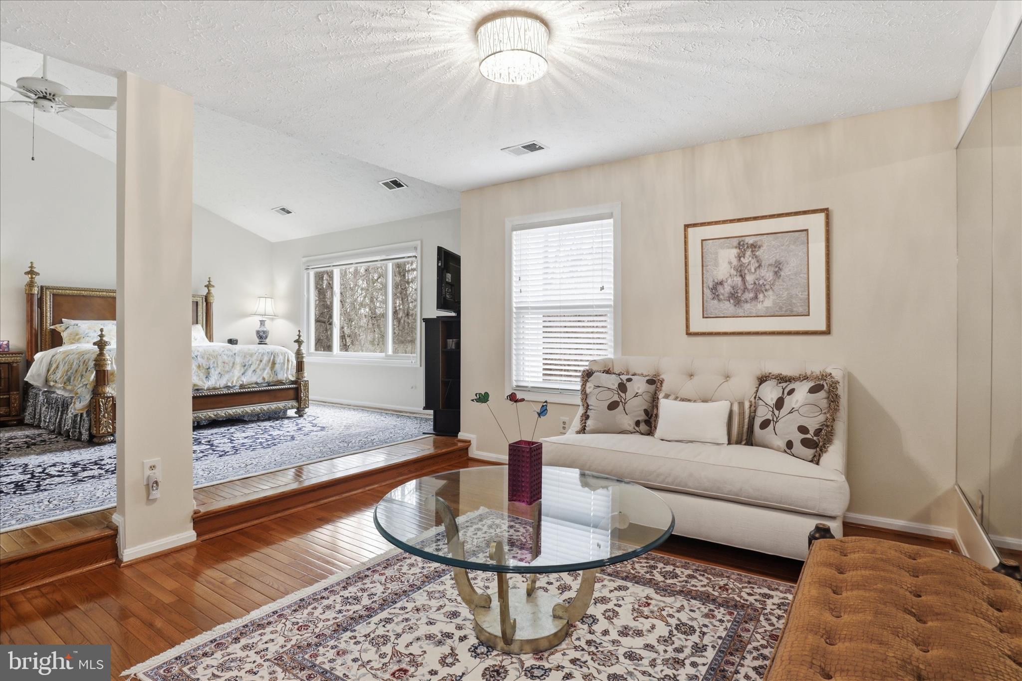 SHAKER WOODS - Residential