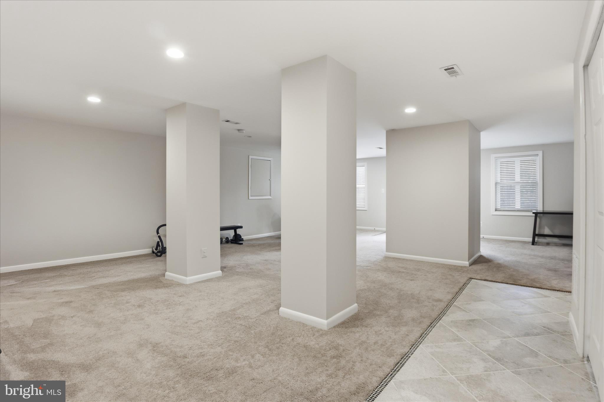 SHAKER WOODS - Residential