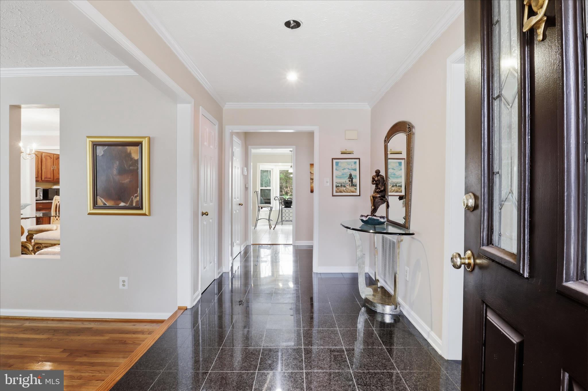 SHAKER WOODS - Residential