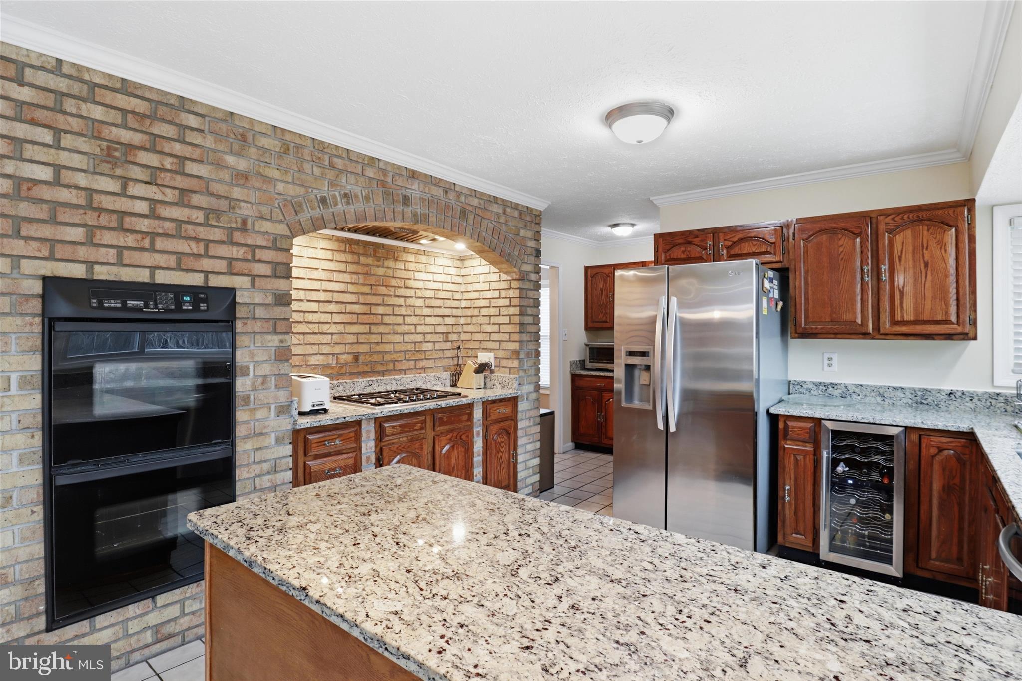 SHAKER WOODS - Residential