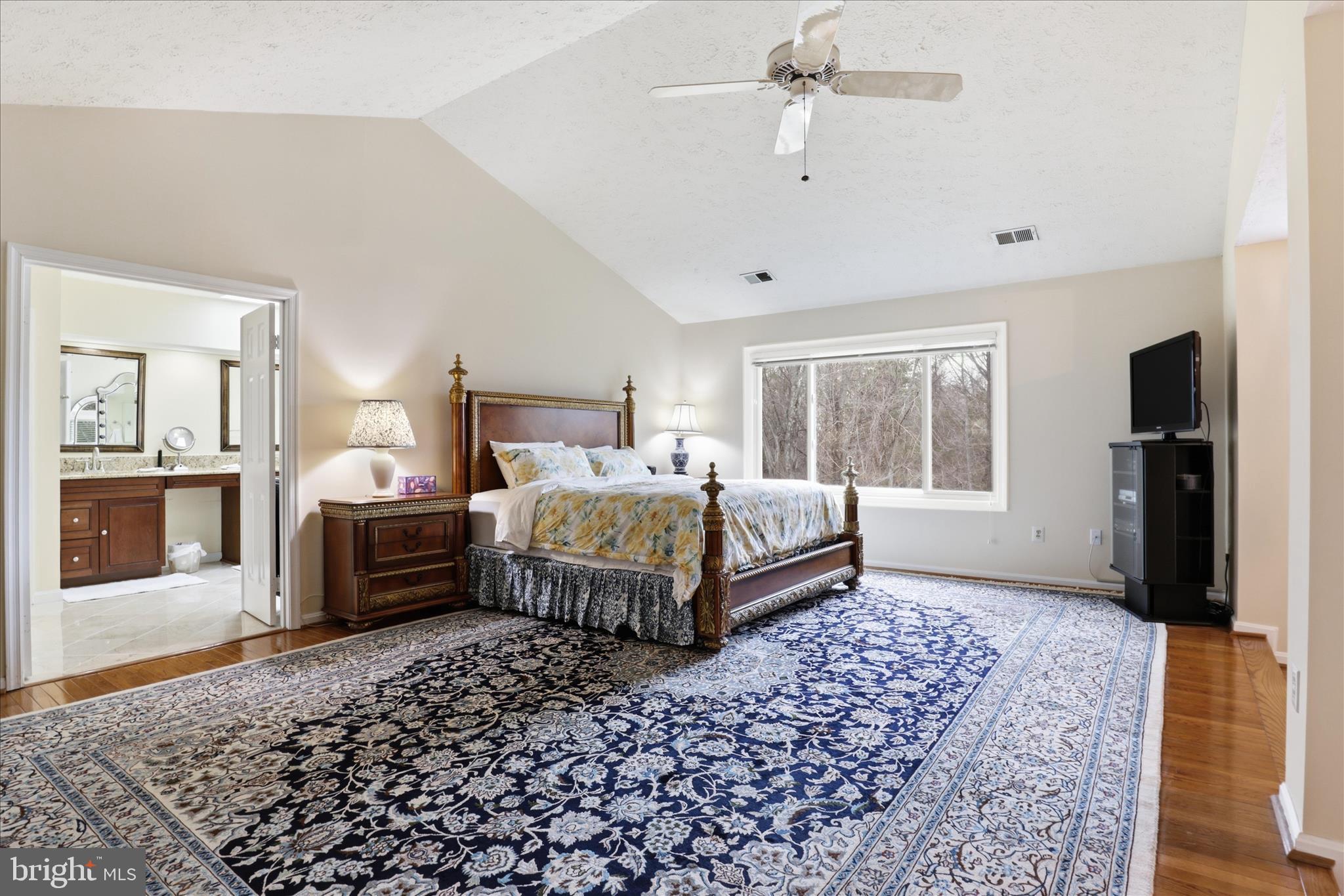 SHAKER WOODS - Residential