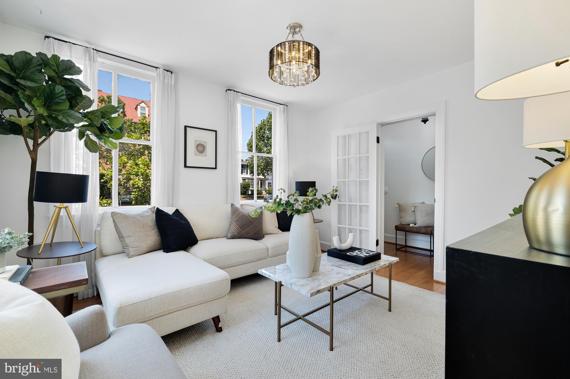 OLD TOWN ALEXANDRIA - Residential