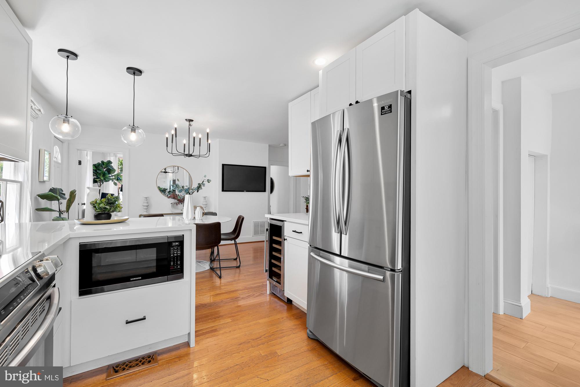 OLD TOWN ALEXANDRIA - Residential