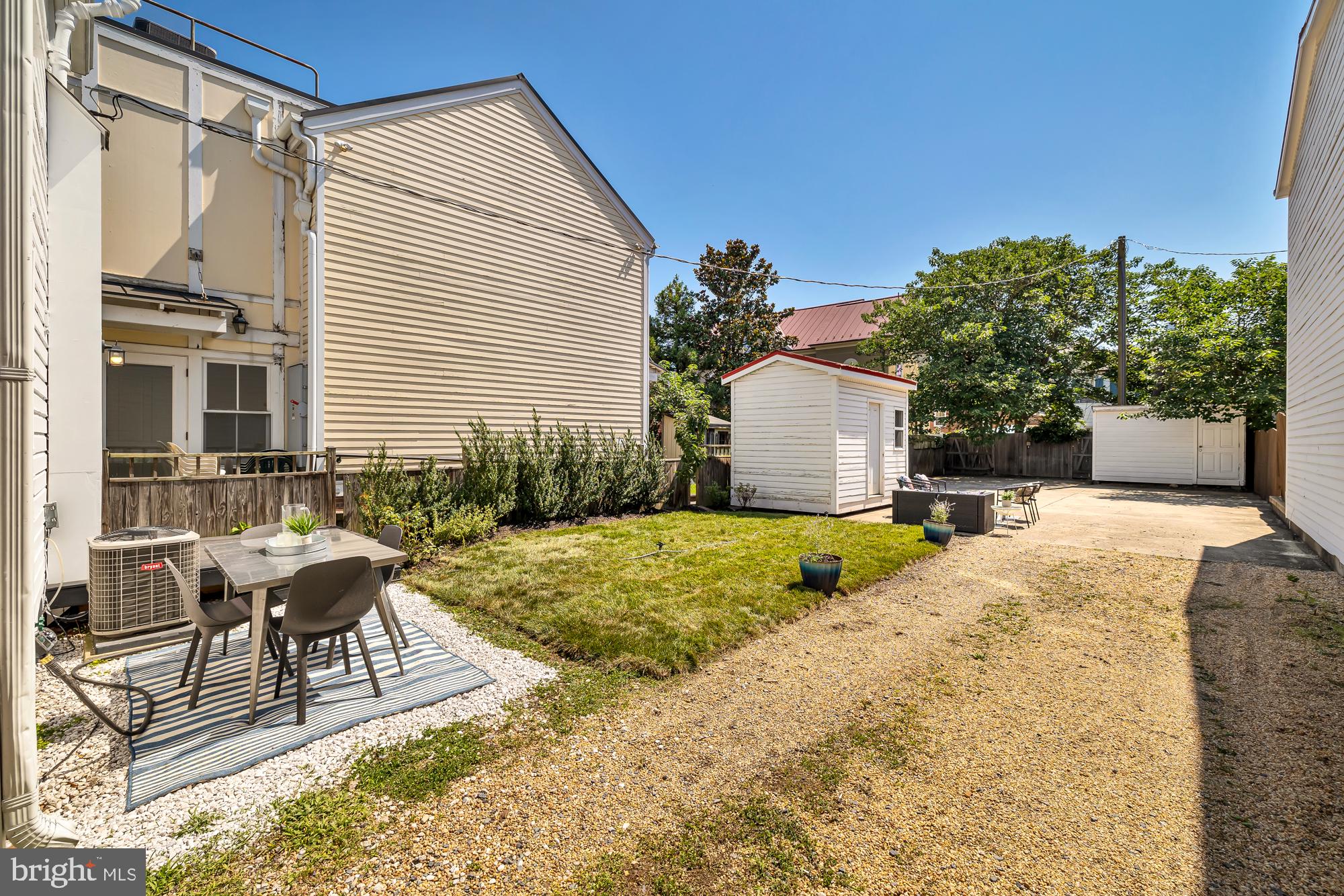 OLD TOWN ALEXANDRIA - Residential