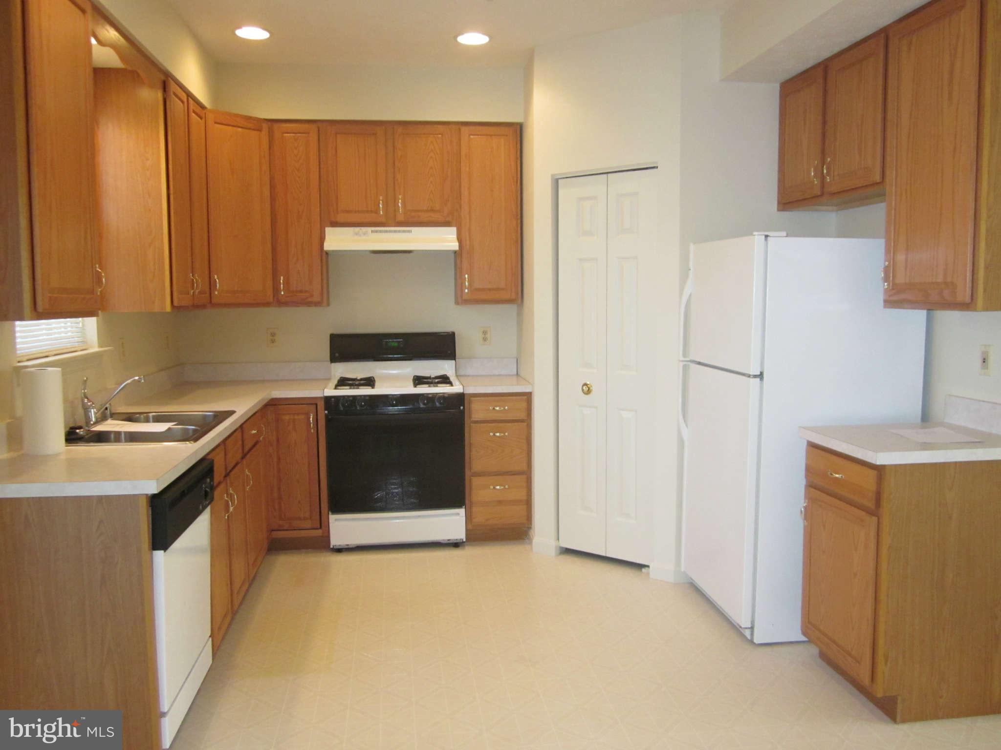 REMVIEW - Residential Lease