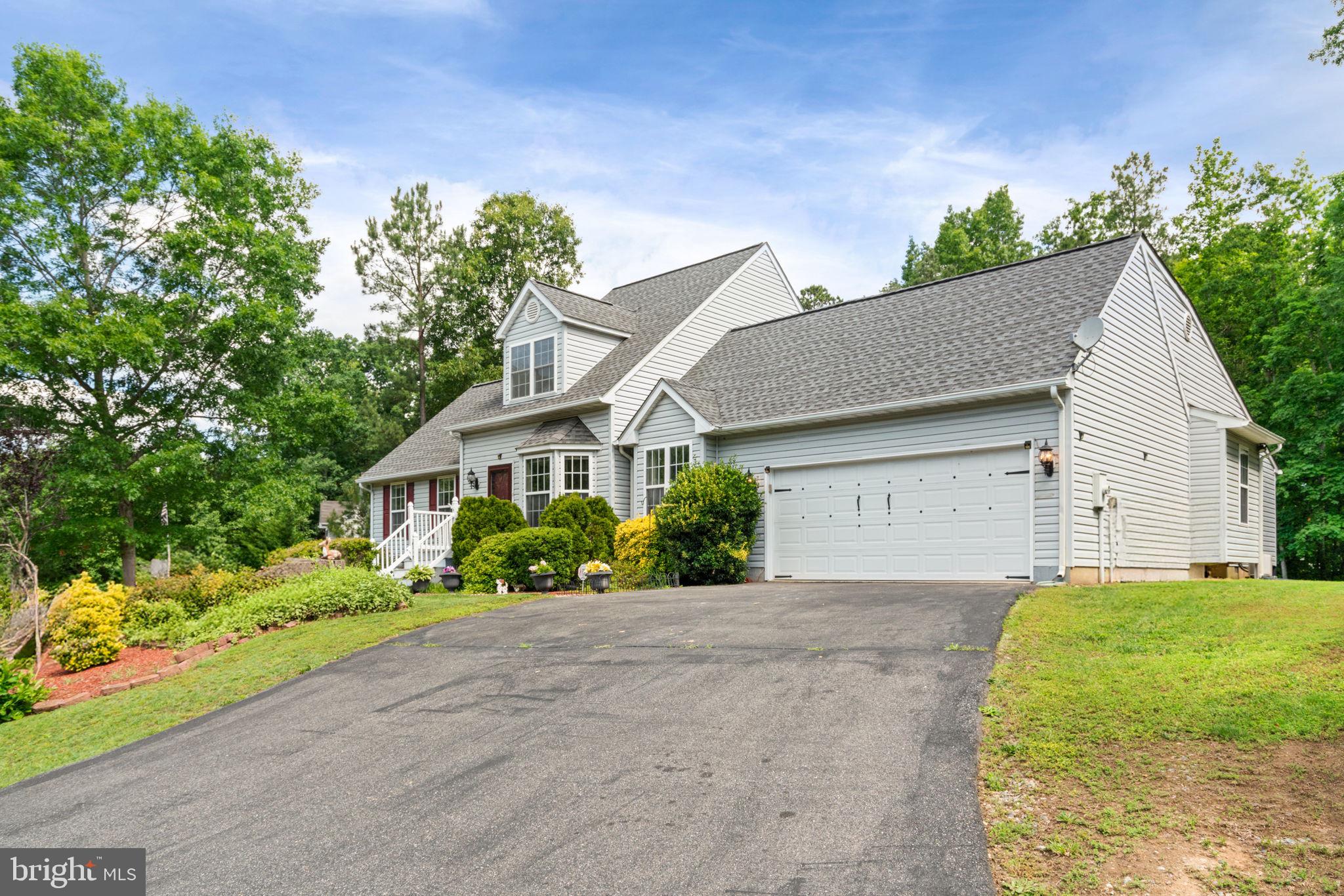 4117 DARTMOOR COURT