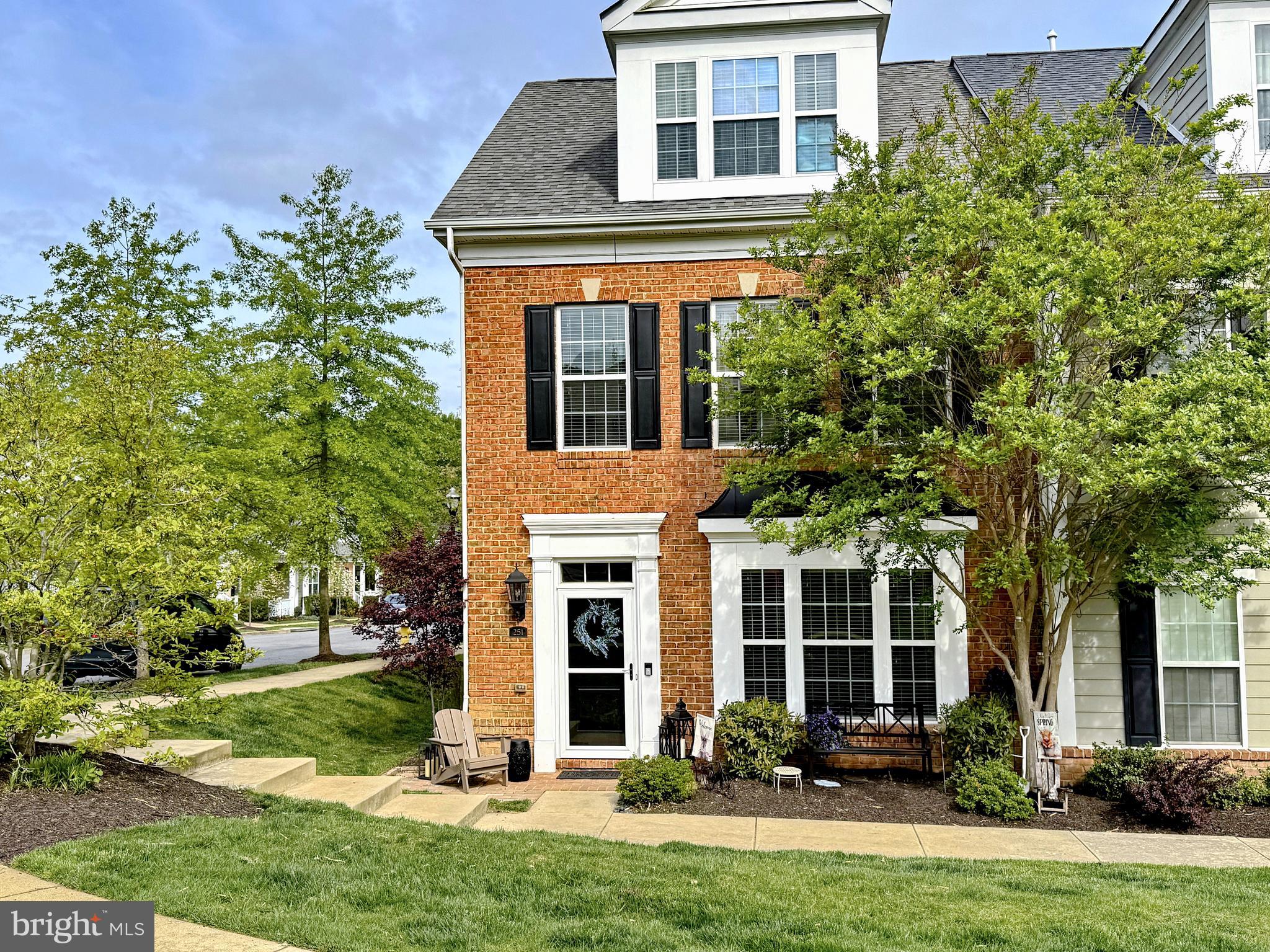 THE VILLAGES OF STEEPLECHASE - Residential